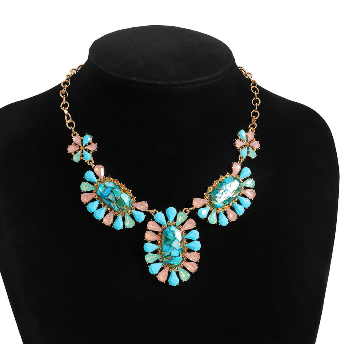 Boho Muse – Retro Statement Necklace