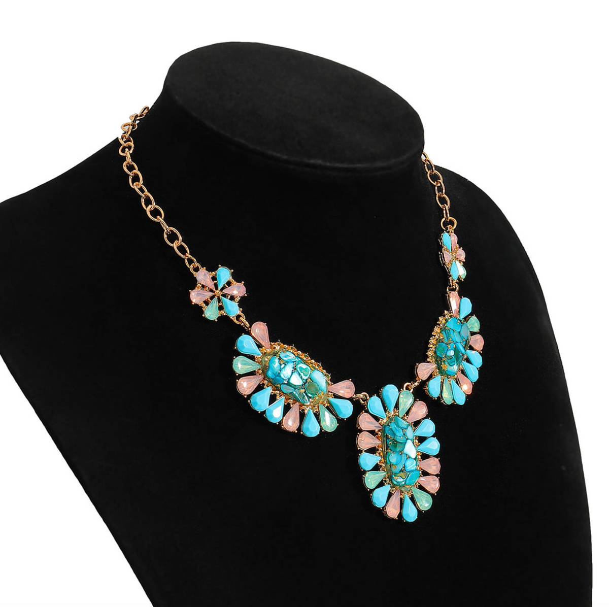 Boho Muse – Retro Statement Necklace